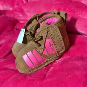 Pink & brown baby Uggs size 2/3c